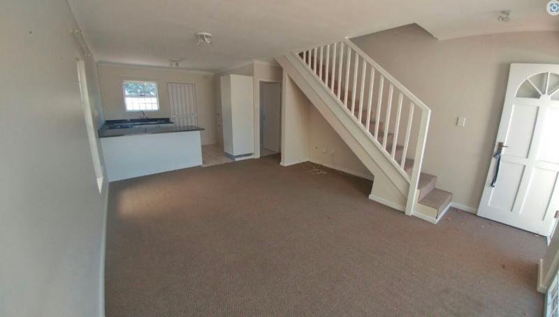 To Let 3 Bedroom Property for Rent in Somerset Ridge Western Cape